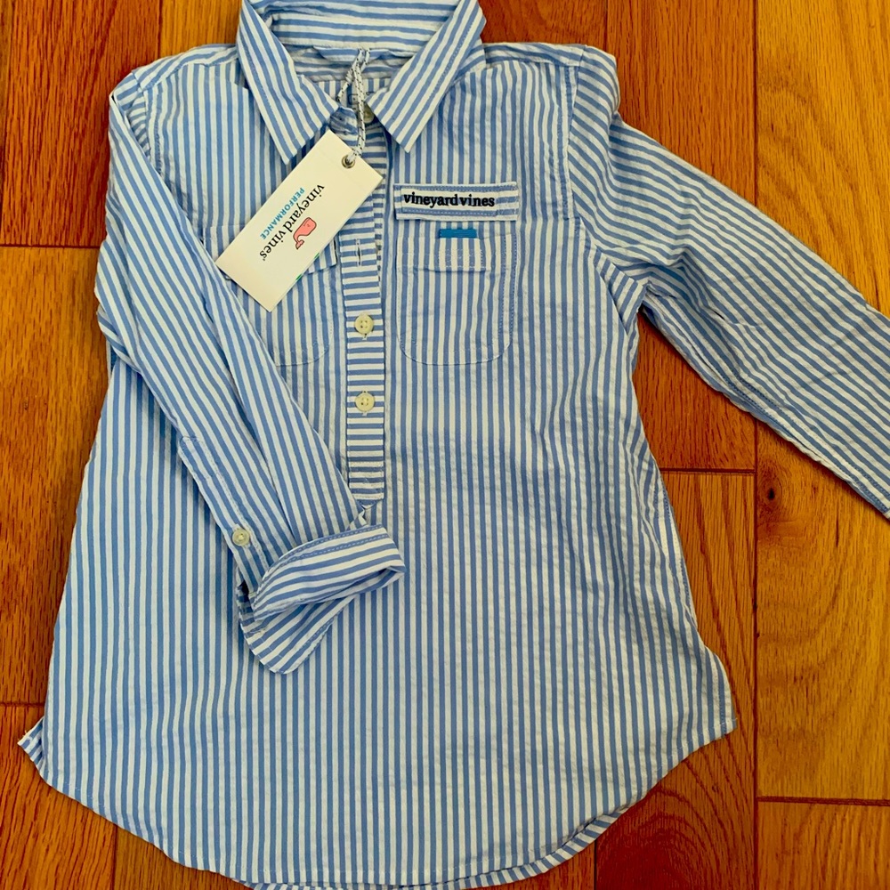 Brand new Vineyard Vines cover up.